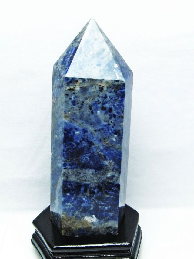 2.9Kg ソーダライト 六角柱 [t581-5754]