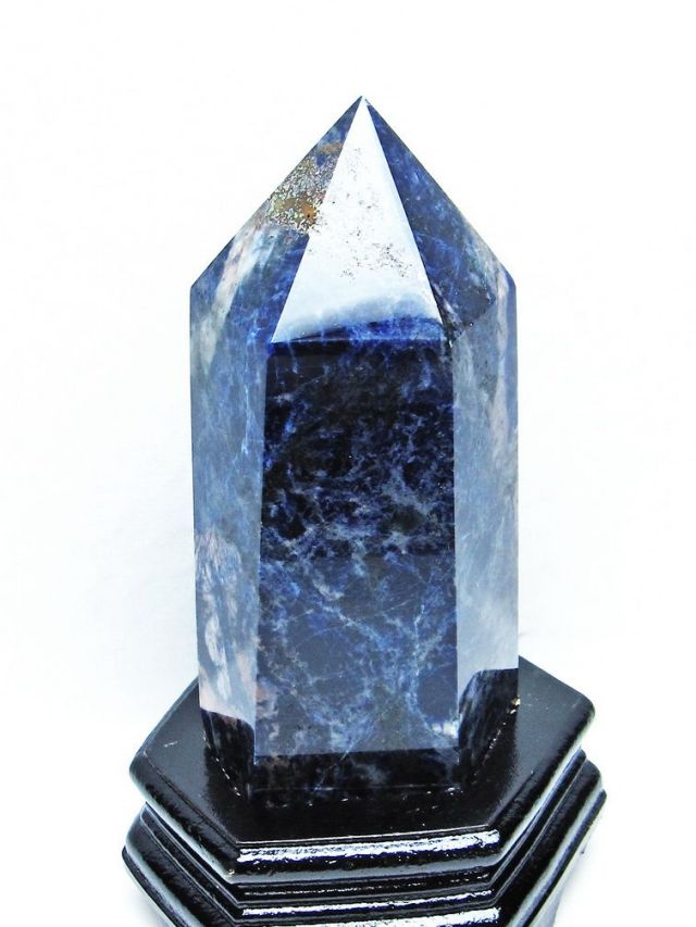 1.3Kg ソーダライト 六角柱 [t581-5939]