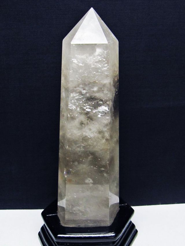 1.1Kg ライトニング水晶 六角柱[T581-6129]