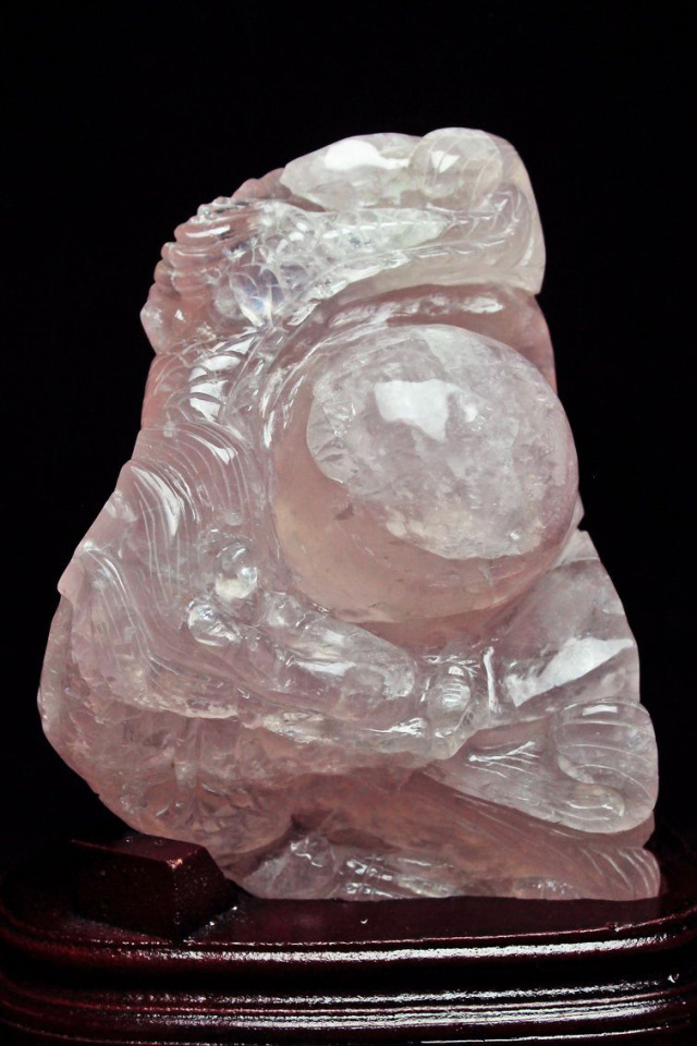 2.3Kg ローズクォーツ 手彫り 龍[T583-922]