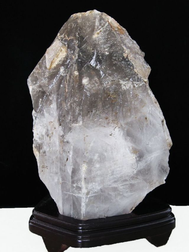 完全予約品:★ご予約品 ご注文から3ヵ月後の発送予定ty99.8Kg ライトニング水晶 原石 同梱不可 (特大品) [t59-997]