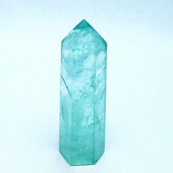 フローライト 六角柱 [t594-3533]