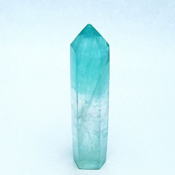 フローライト 六角柱 [t594-3543]