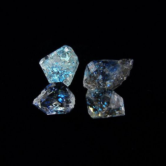 オイルクォーツ （石油入り 水晶） パキスタン産 [T596-3811]