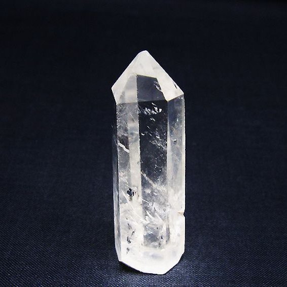 ヒマラヤ水晶 六角柱 [t60-28804]