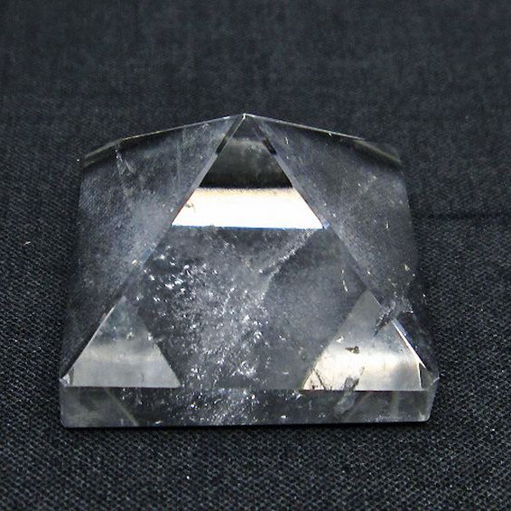 ヒマラヤ水晶ピラミッド[T600-2134]
