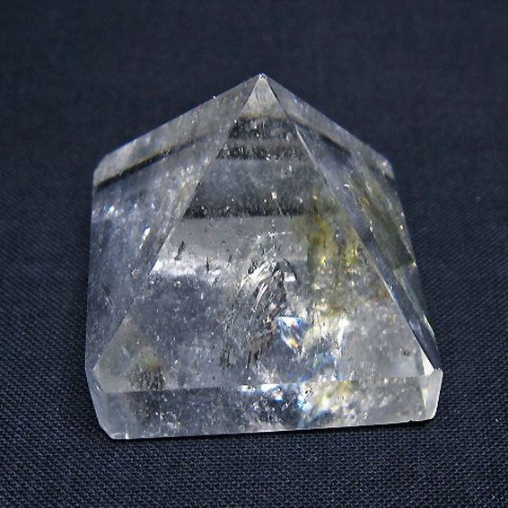 ヒマラヤ水晶ピラミッド[T600-2555]