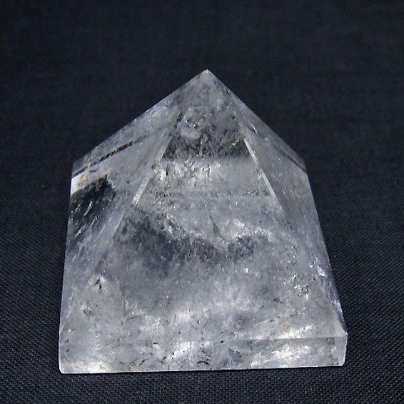 ヒマラヤ水晶ピラミッド[T600-2595]