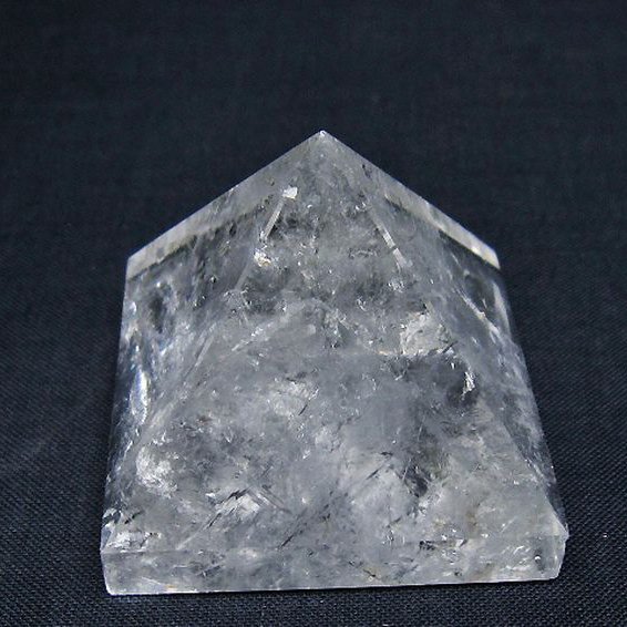 ヒマラヤ水晶ピラミッド[T600-2636]
