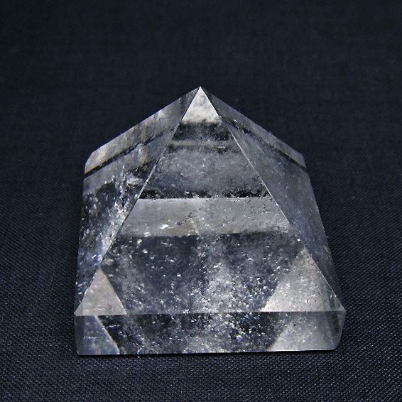 ヒマラヤ水晶ピラミッド[T600-2680]
