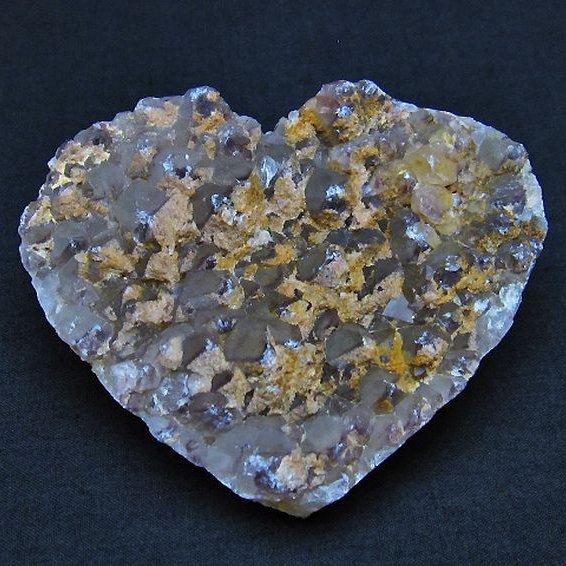 スーパーセブン ハート 置物 [t602-2022]