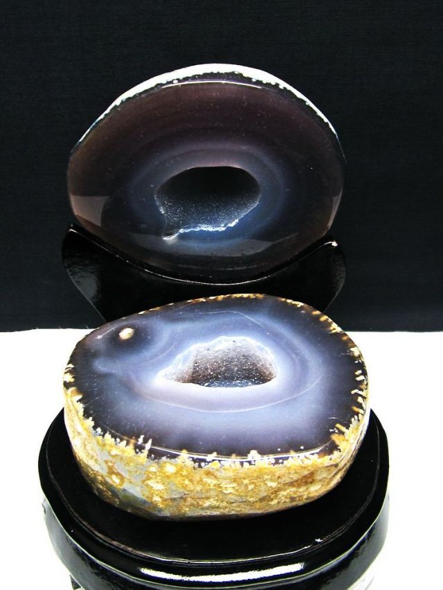 1.7Kg ペア水晶トレジャーメノウ[T604-7372]