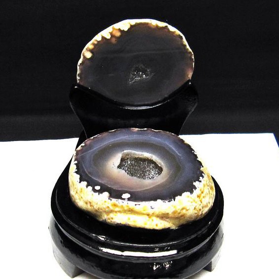 ペア水晶トレジャーメノウ[T604-7432]