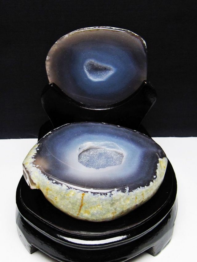 1.2Kg ペア水晶トレジャーメノウ[T604-7632]