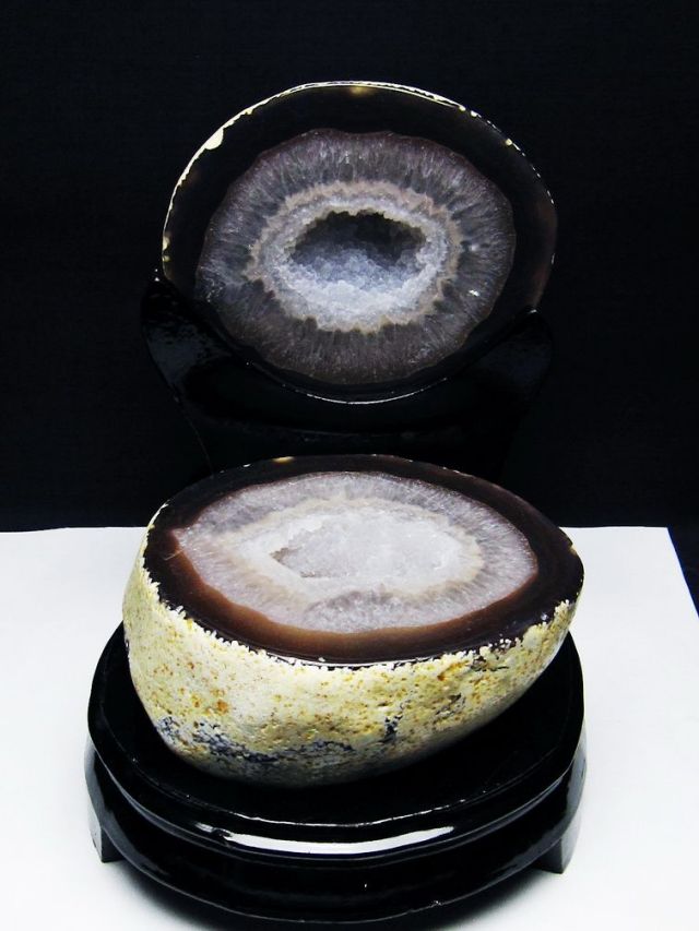 2.4Kg ペア水晶トレジャーメノウ[T604-7664]