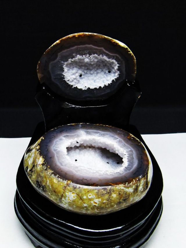 ペア水晶トレジャーメノウ[T604-7715]