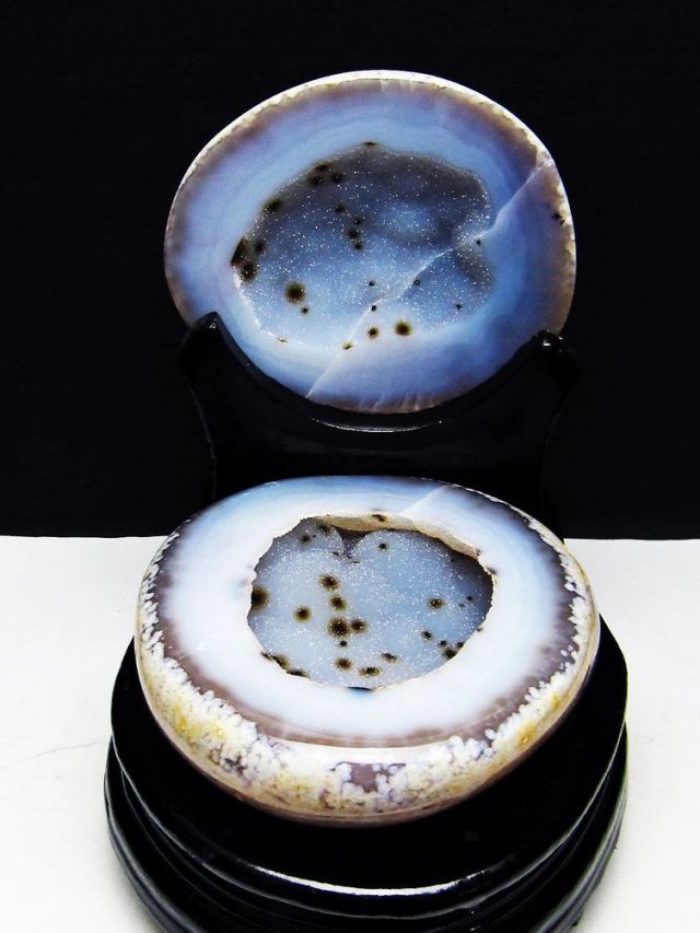 1.2Kg ペア水晶トレジャーメノウ [t604-7823]