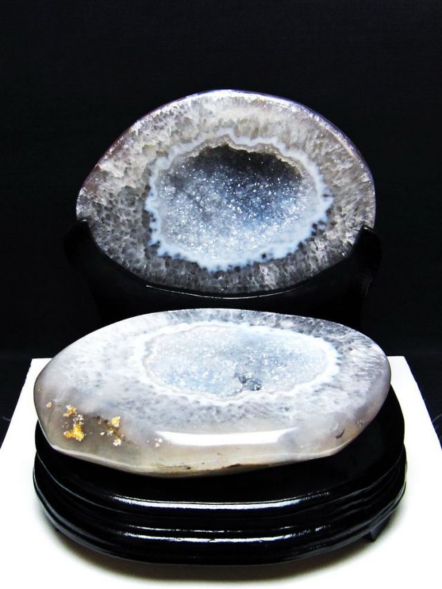 3.5Kg ペア水晶トレジャーメノウ [t604-7885]