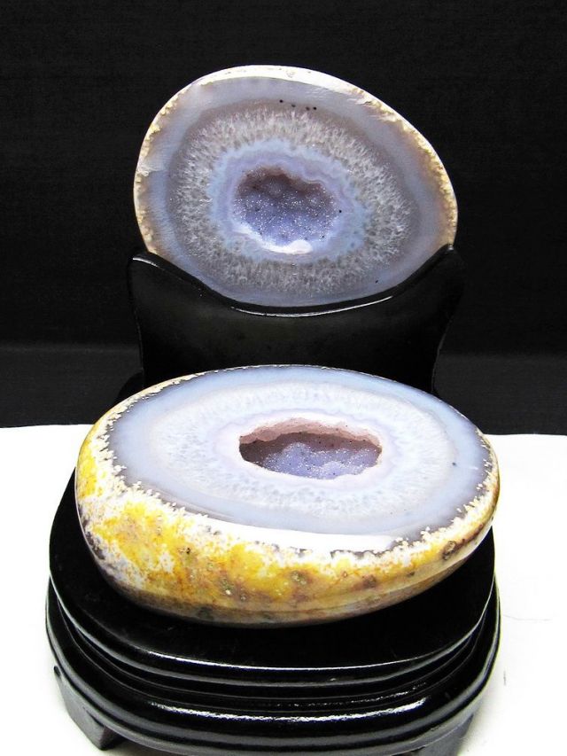 1.8Kg ペア水晶トレジャーメノウ [t604-8095]