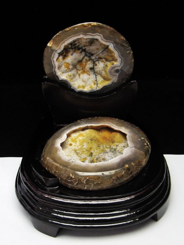 ペア水晶トレジャーメノウ[T605-2349]