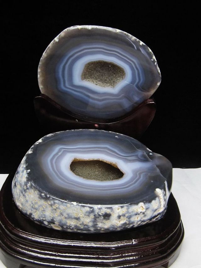 2.7Kg ペア水晶トレジャーメノウ[T605-2466]