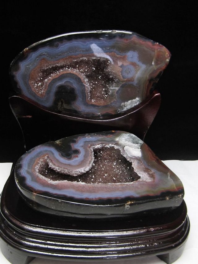 2.3Kg ペア水晶トレジャーメノウ[T605-2468]