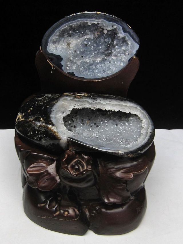 ウルグアイ産 ペア水晶トレジャーメノウ[T605-2501]