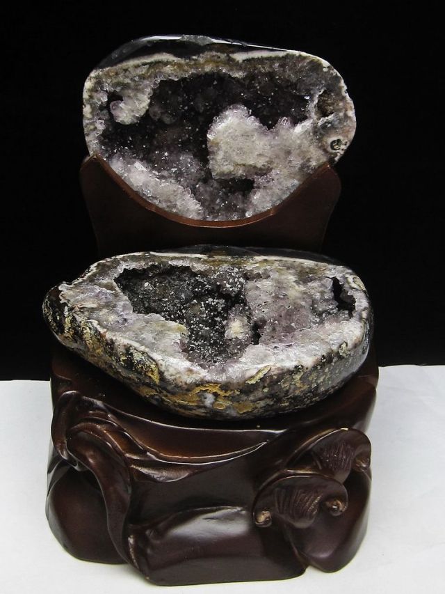 1.9Kg ウルグアイ産 メノウペア水晶トレジャーアメジスト[T605-2509]