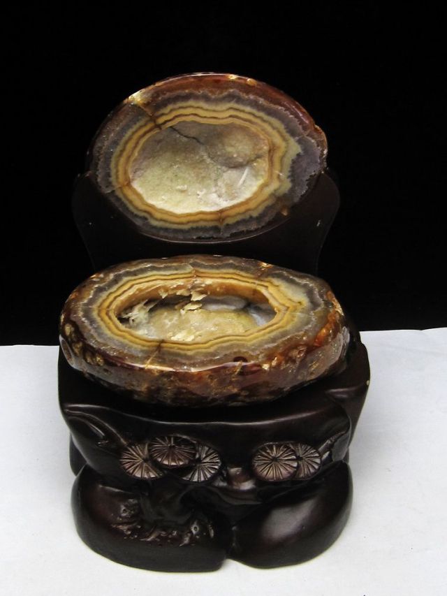 1.4Kg ペア水晶トレジャーメノウ[T605-2515]