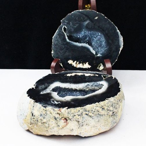 1.5Kg ペア水晶トレジャーメノウ[t605-3568]