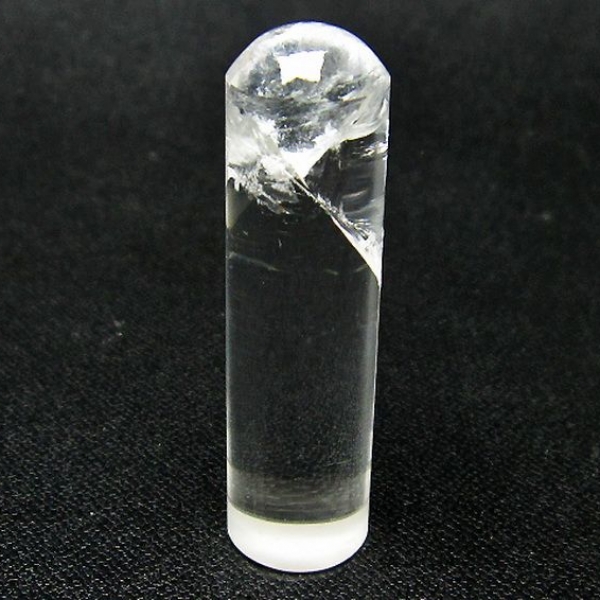 虹入り ヒマラヤ水晶 印材　※別途料金で篆刻可能 15mm [T607-139]