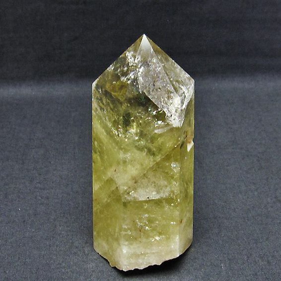 虹入り シトリン水晶ファントム 六角柱 [t61-12529]