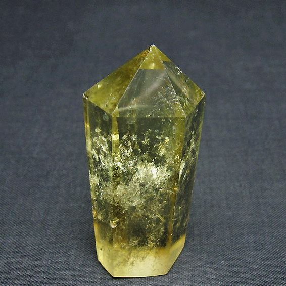 シトリン水晶 六角柱[T61-13970]