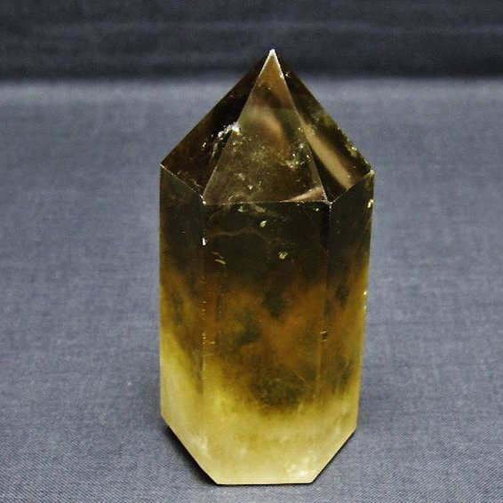 年始特価！巨大　水晶　六角柱　溶錬⁉︎42cm4.2kg 年始特価！巨大 水晶 六角柱 溶錬⁉︎42cm4.2kg 1.4Kg ヒマラヤ水晶