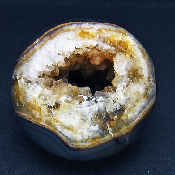 アゲート笑口  丸玉  73mm [T610-12382]