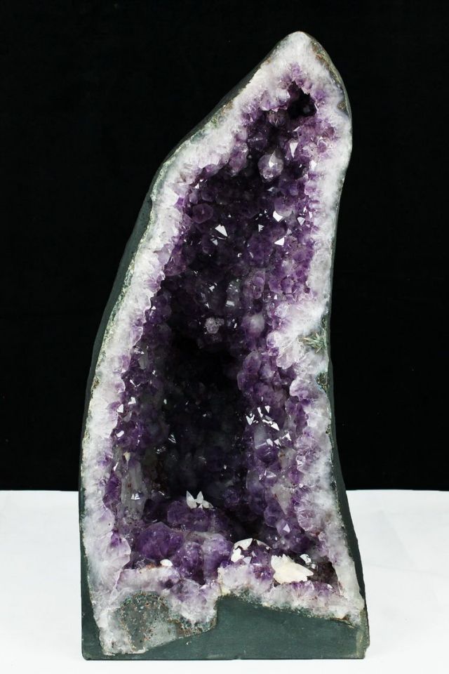 29.3Kg ブラジル産 アメジストドーム 同梱不可 [t611-10094]