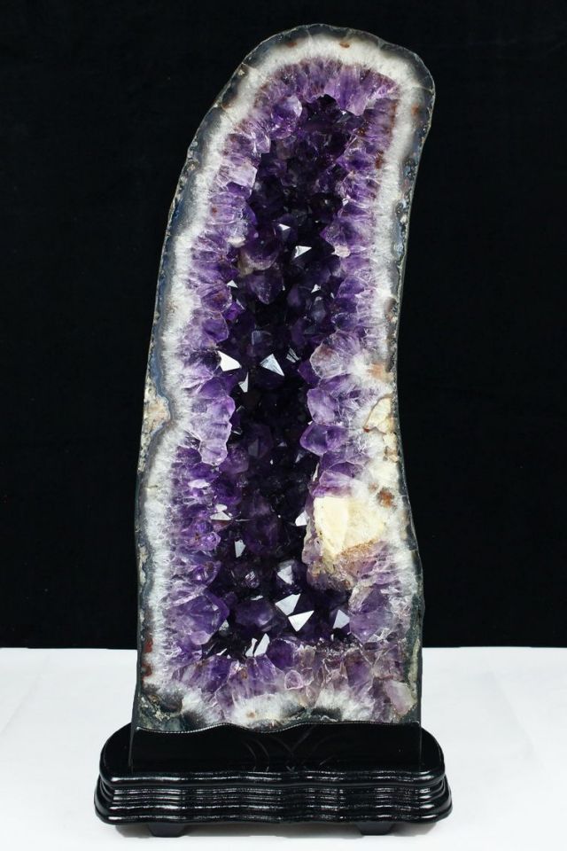 巨大でレアなアメジストドーム 高品質]ブラジル産アメジストドーム（高さ約19.8cm） - 埼玉県
