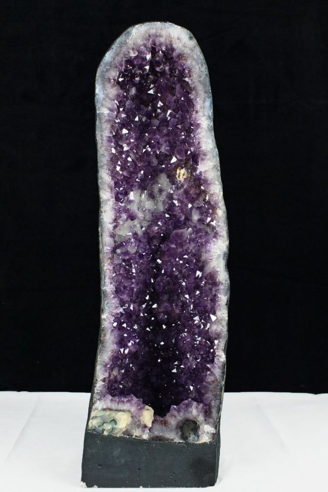 32.6Kg ブラジル産 アメジストドーム 同梱不可 [t611-10180]