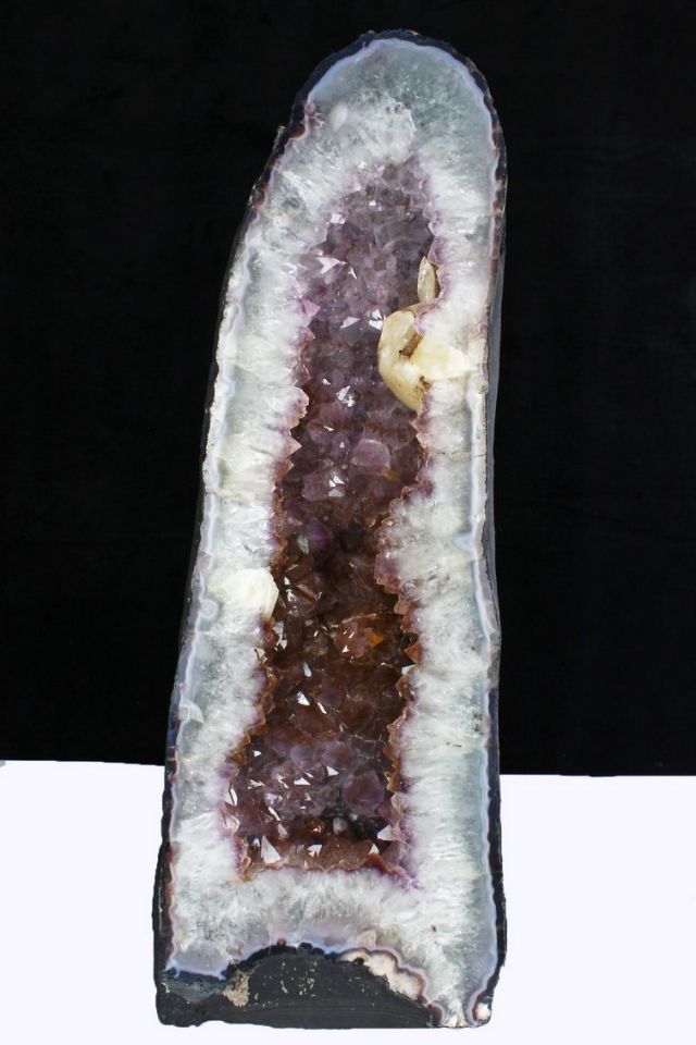 22.1Kg ブラジル産 アメジストドーム 同梱不可 [t611-10532]