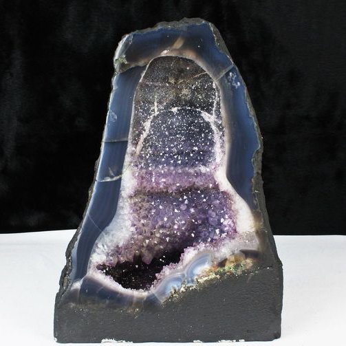 5.5Kg ブラジル産 アメジストドーム [t611-10590]