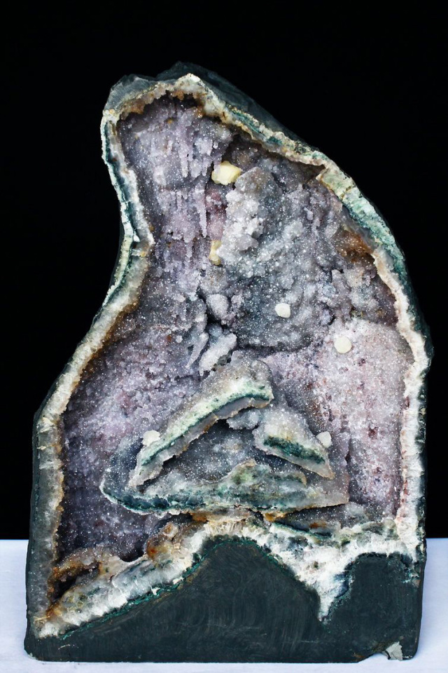 30.6Kg ブラジル産 カルサイトアメジストドーム 同梱不可[T611-6340]