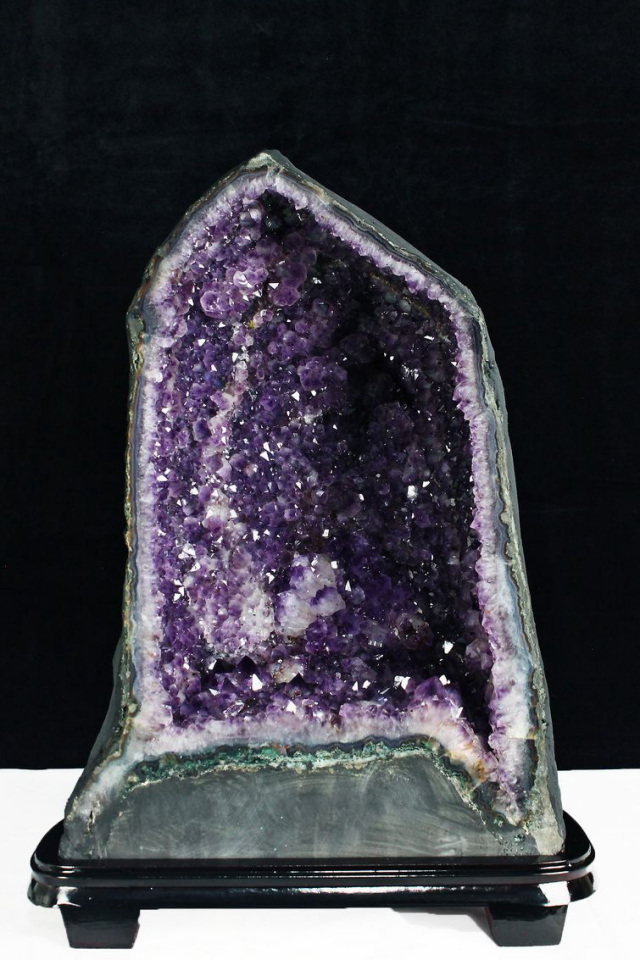 47.7Kg ブラジル産 アメジストドーム同梱不可[T611-8805]