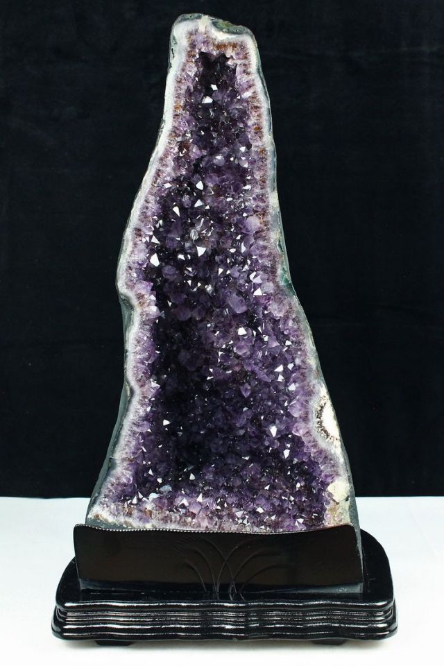 28.9Kg ブラジル産 アメジストドーム同梱不可[t611-9797]