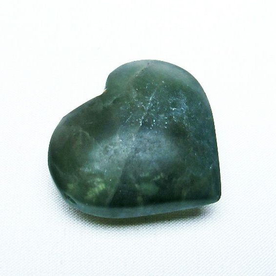 フローライトハート 置物[T613-1221]