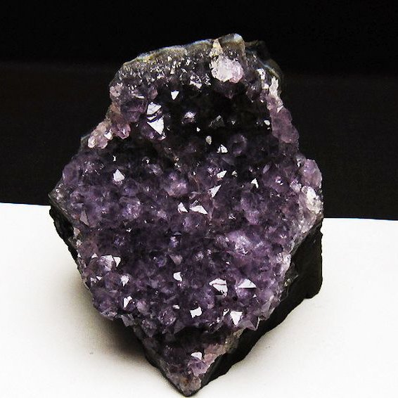 ウルグアイ産 アメジストクラスター[t614-8917]