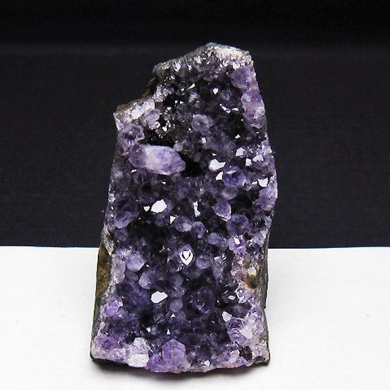 ウルグアイ産 アメジストクラスター [t614-9117]