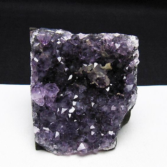 ウルグアイ産 アメジストクラスター [t614-9462]