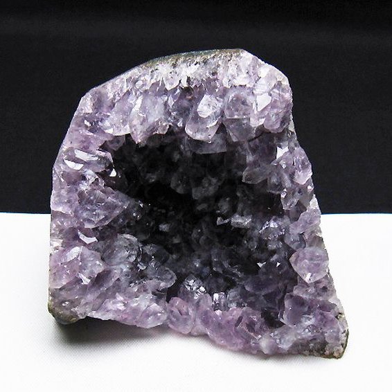 ウルグアイ産 アメジストクラスター [t614-9513]