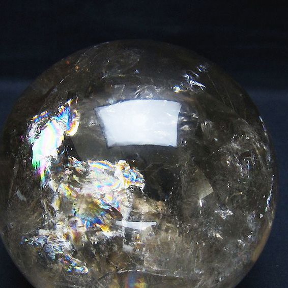 1.1Kg 虹入り ヒマラヤ水晶 丸玉 93mm [t62-16335]