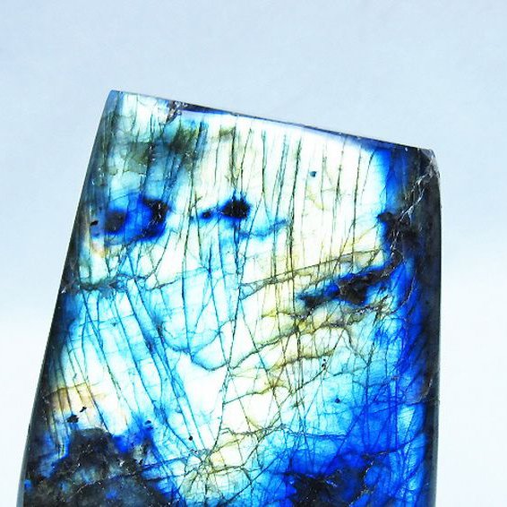 ラブラドライト 原石 [t623-10062]